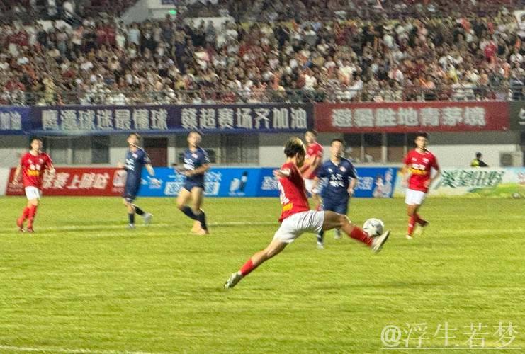 贺希宁：主场首战蓄势待发，球迷助威给予心理优势